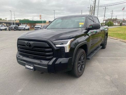 Used 2023 Toyota Tundra SR5 RWD image 3