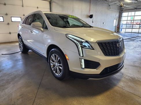Certified 2023 Cadillac XT5 Premium Luxury AWD/4WD image 6