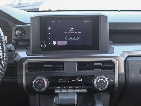 Used 2025 Toyota Tacoma SR5 AWD/4WD image 14