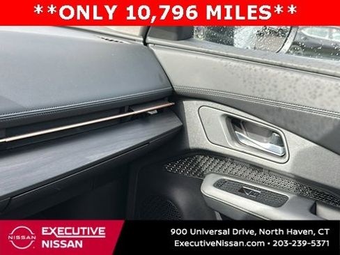 Certified 2023 Nissan Ariya FWD image 22