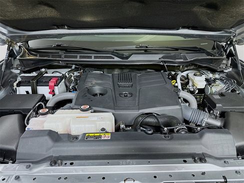 Used 2024 Toyota Tundra SR5 image 9