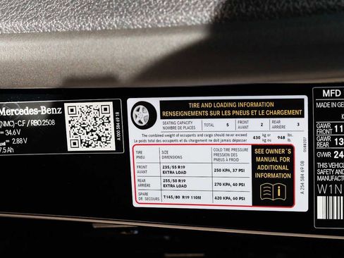 Used 2026 Mercedes-Benz GLC 300 image 32