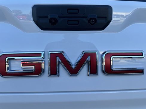 New 2026 GMC Sierra 1500 SLT w/ SLT Premium Plus Package image 34