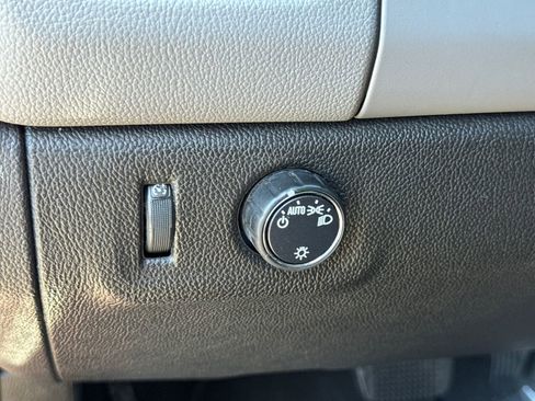 Used 2022 Chevrolet Colorado W/T w/ Custom Special Edition image 28