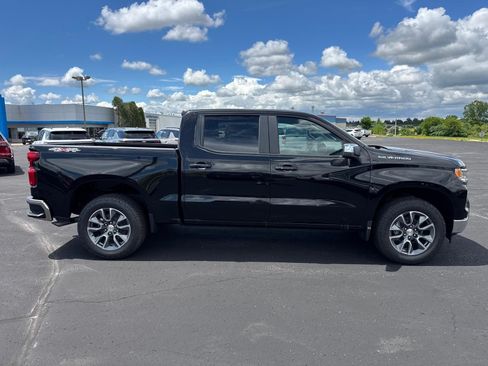 New 2026 Chevrolet Silverado 1500 LT AWD/4WD image 2