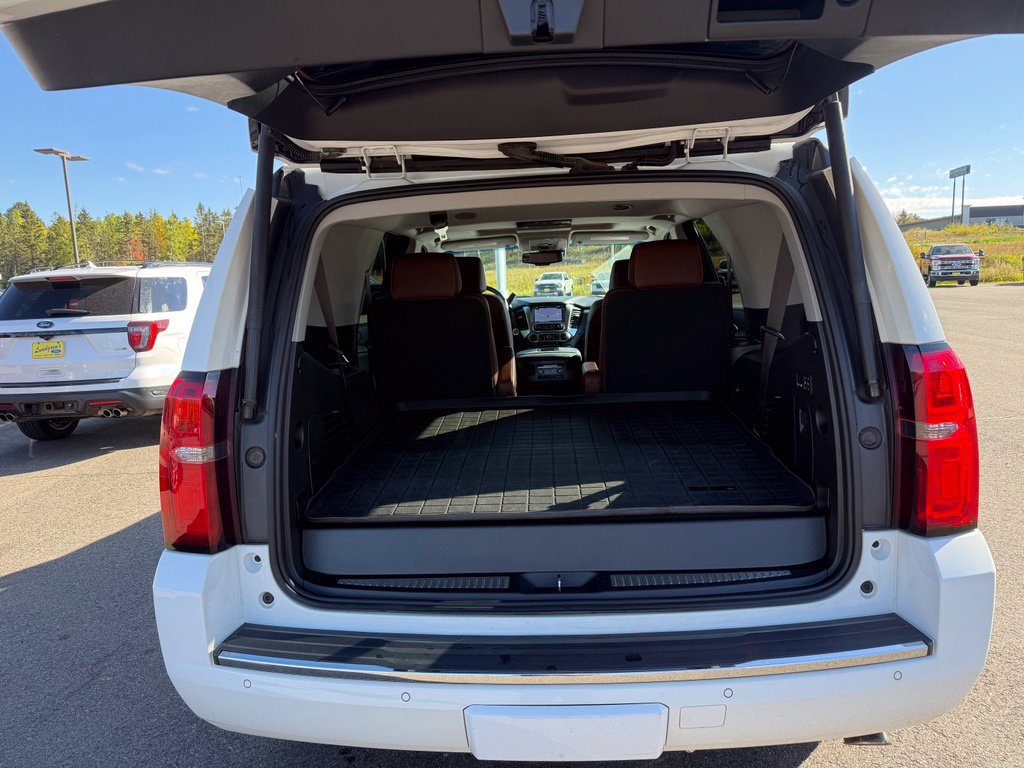Used 2019 Chevrolet Tahoe Premier w/ Premier Plus Edition AWD/4WD image 3