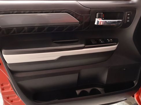 Used 2019 Toyota Tundra Platinum image 16