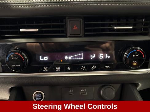 Used 2023 Nissan Rogue SV AWD/4WD image 13
