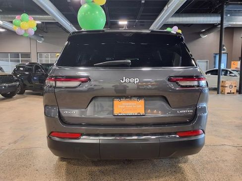 Used 2024 Jeep Grand Cherokee L Limited w/ Luxury Tech Group II AWD/4WD image 7