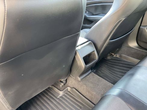 Used 2018 Honda Accord Sport image 7