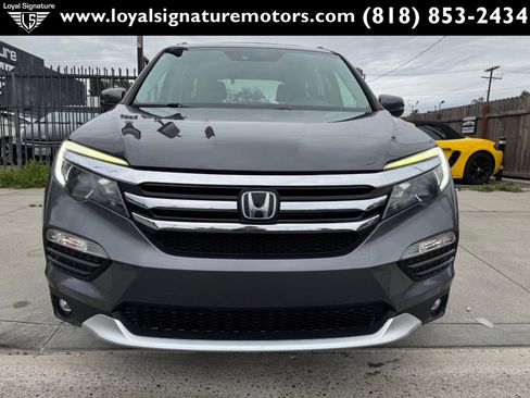 Used 2016 Honda Pilot Touring image 2