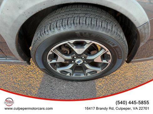 Used 2018 Subaru Crosstrek 2.0i Premium w/ Eyesight System image 24