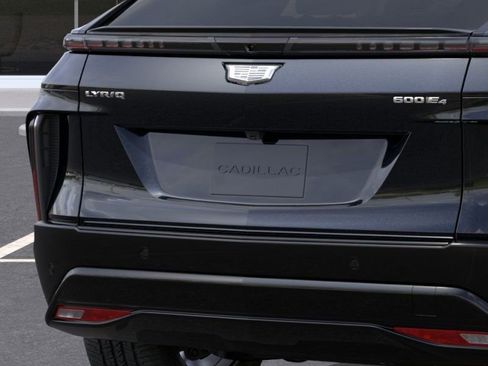 New 2025 Cadillac Lyriq Sport image 16