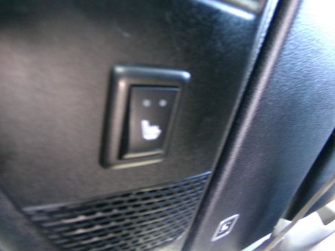 Used 2022 Chrysler Pacifica Limited FWD image 65
