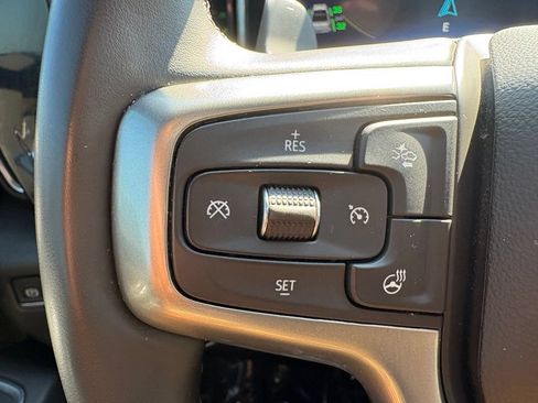 Used 2024 Chevrolet Silverado 1500 LT AWD/4WD image 16