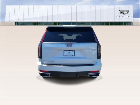 Certified 2021 Cadillac Escalade Premium Luxury Platinum image 7