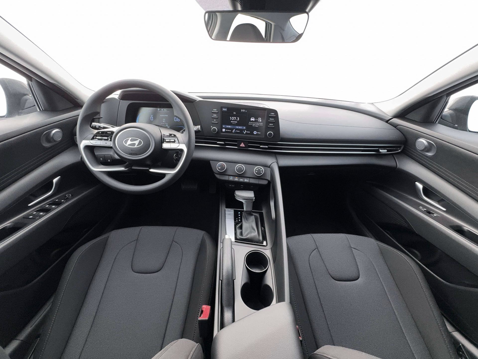 New 2026 Hyundai Elantra SE FWD image 13