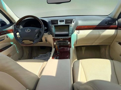 Used 2010 Lexus LS 460 L RWD image 35