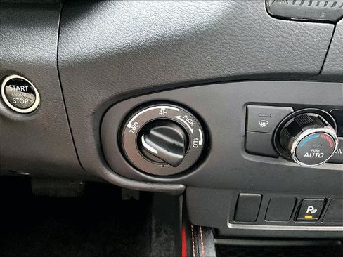 Certified 2023 Nissan Frontier PRO-4X w/ Technology Package AWD/4WD image 26