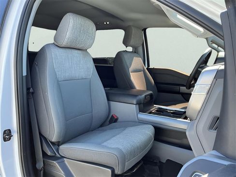 Certified 2024 Ford F250 XLT w/ FX4 Off-Road Package image 20
