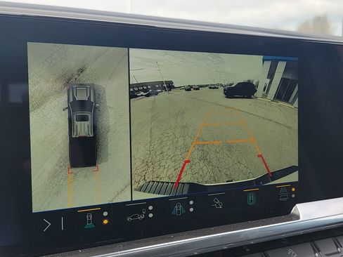 New 2025 Chevrolet Silverado 2500 High Country w/ Technology Package image 30