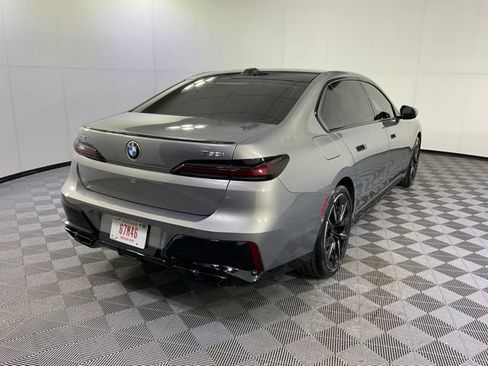 Certified 2023 BMW 760i xDrive AWD/4WD image 6