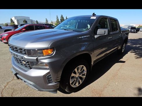 Used 2021 Chevrolet Silverado 1500 Custom RWD image 3