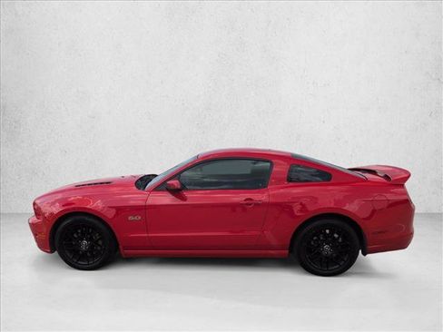 Used 2013 Ford Mustang GT Premium w/ GT Coupe Accessory Pkg 4 RWD image 8