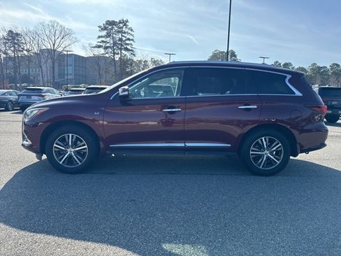 Used 2019 INFINITI QX60 Luxe w/ Essential Package image 5