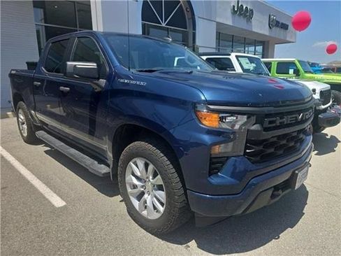 Used 2022 Chevrolet Silverado 1500 Custom AWD/4WD image 47