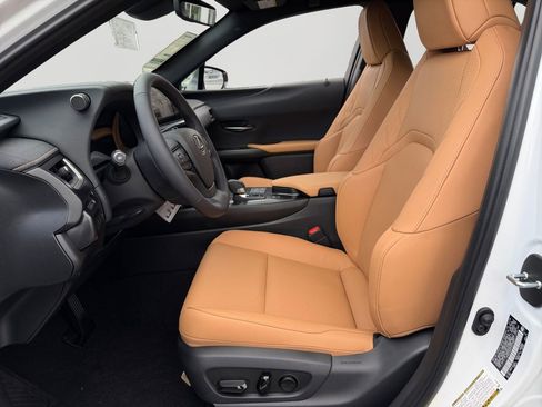 New 2026 Lexus UX 300h AWD image 12