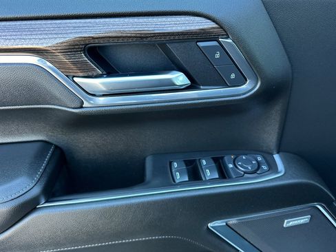 Used 2025 Chevrolet Silverado 1500 RST image 11