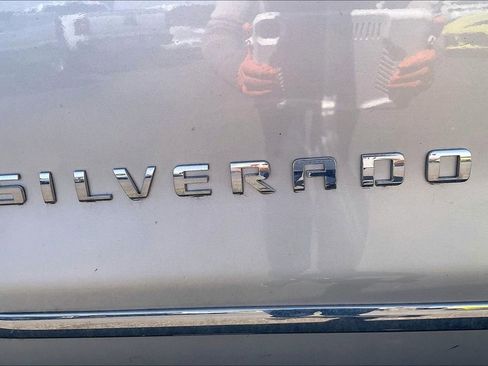 Used 2018 Chevrolet Silverado 1500 LTZ Z71 w/ LTZ Plus Package image 4