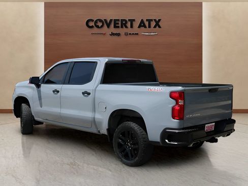 Used 2024 Chevrolet Silverado 1500 LT Trail Boss w/ Convenience Package II AWD/4WD image 3