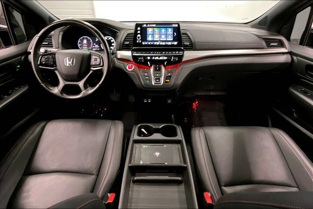 Used 2025 Honda Odyssey Sport-L image 18