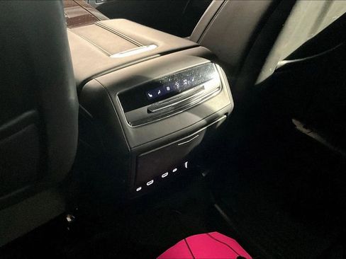 Used 2023 Cadillac Escalade Sport Platinum w/ LPO, ONYX Package image 10