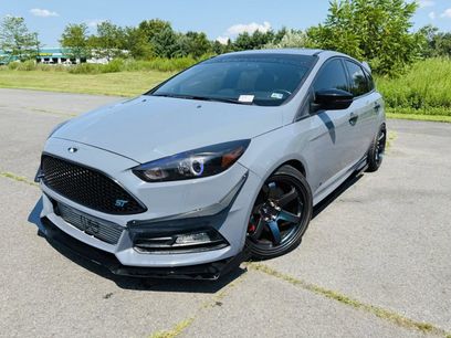 Used 2017 Ford Focus ST w/ Equipment Group 401A