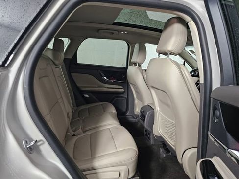 Used 2021 Lincoln Corsair Reserve w/ Equipment Group 201A image 13