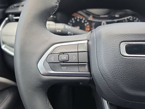 Used 2023 Jeep Compass Limited AWD/4WD image 21