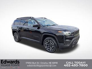 New 2026 Jeep Cherokee Laredo video 1