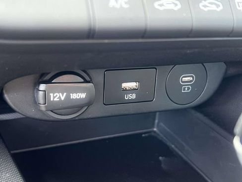 Certified 2026 Hyundai Elantra SE FWD image 29