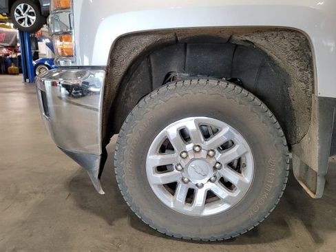 Used 2016 Chevrolet Silverado 2500 LTZ w/ Duramax Plus Package AWD/4WD image 11