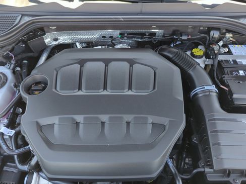 New 2025 Volkswagen GTI Autobahn image 21