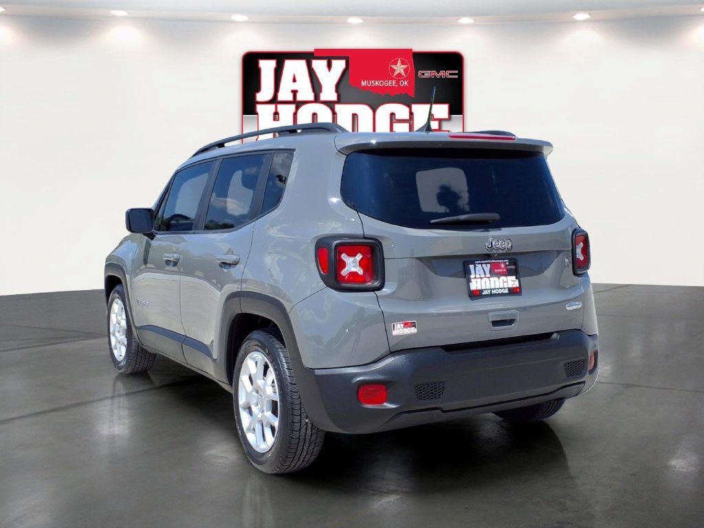 Used 2021 Jeep Renegade Latitude FWD image 7