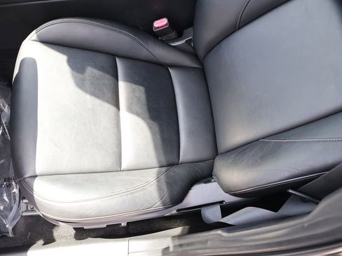 Used 2022 MAZDA MAZDA3 s FWD image 30