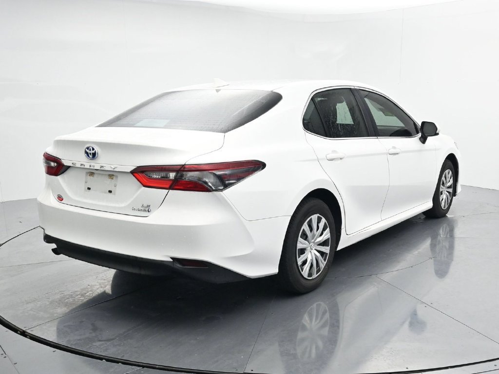 Used 2022 Toyota Camry LE FWD image 7
