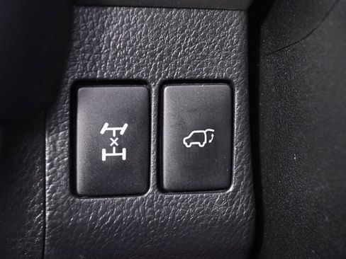 Used 2015 Toyota RAV4 Limited w/ Technology Package AWD/4WD image 26
