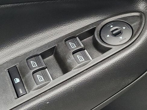 Used 2017 Ford Escape SE w/ Equipment Group 201A FWD image 27