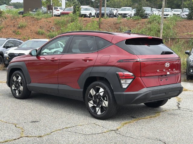 Certified 2025 Hyundai Kona SEL FWD image 11