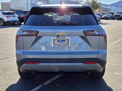 Used 2025 Chevrolet Equinox LT w/ Convenience Package II image 5